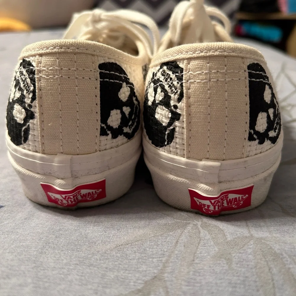 Vans Anaheim Factory Authentic 44 DX Woven Sneaker Skull 6.5 Women’s / 5 Men’s